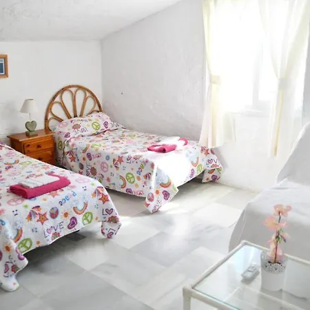 West Townhouse Seashells *