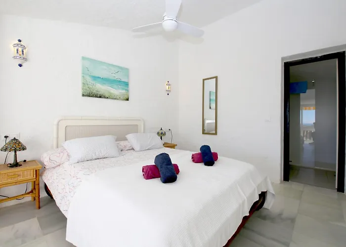 West Townhouse Seashells Естепона