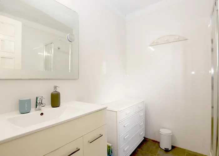 Будинок відпочинку West Townhouse Seashells Естепона